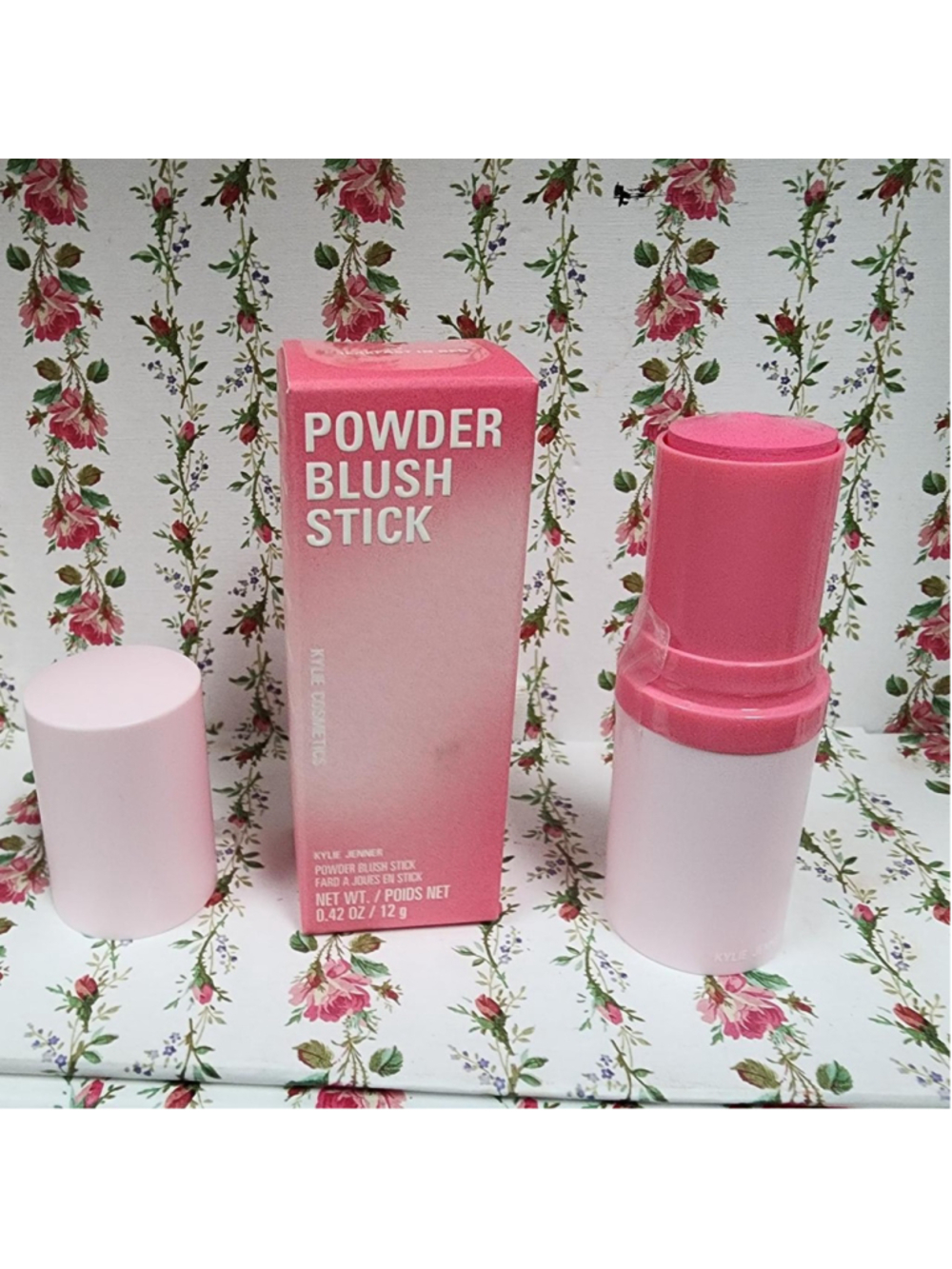 Kylie Cosmetics Powder Blush Stick in Breakfast in Bed
#kylie #blush